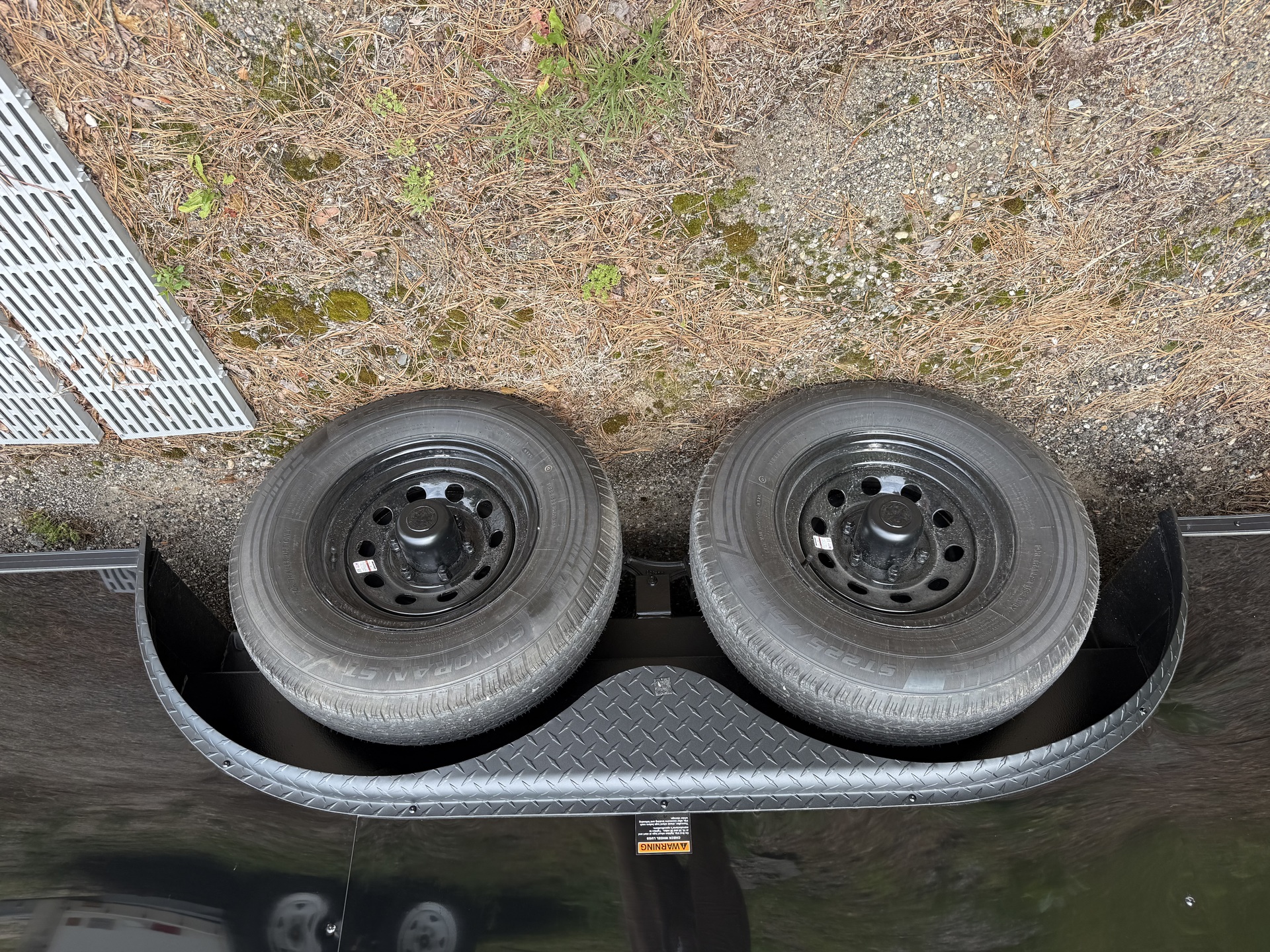 2027 DISCOVERY 8.5 X 16 X 84 2027 DISCOVERY 8.5 X 16 X 84