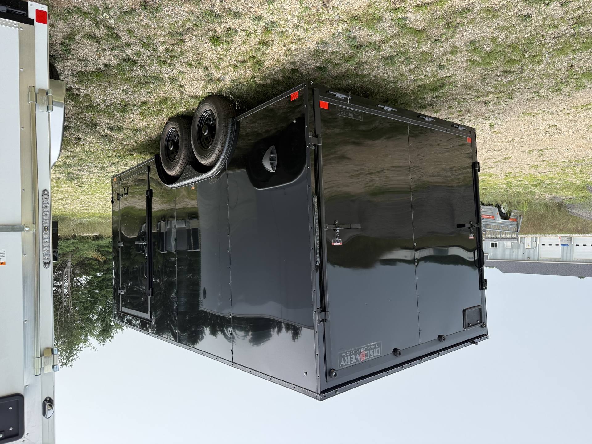 2027 DISCOVERY 8.5 X 16 X 84 2027 DISCOVERY 8.5 X 16 X 84